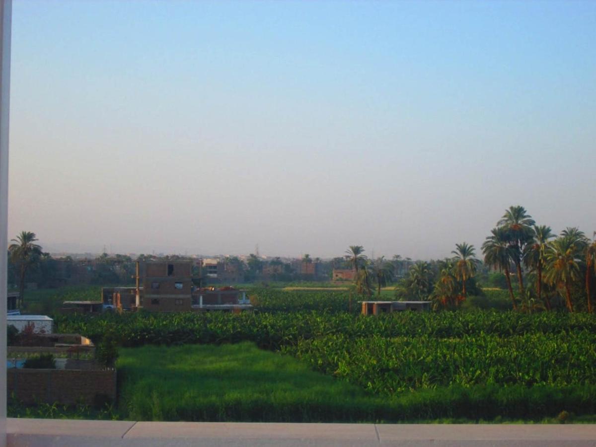 Moon Valley Apartments Luxor Kültér fotó